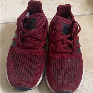 BOYS ADIDAS SNEAKERS SIZE 13 .....$45